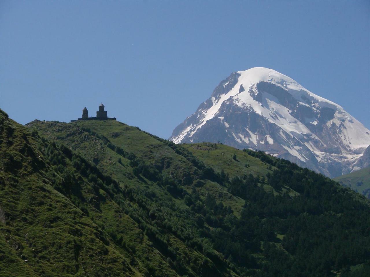 فندق كازباجيفي  Sabuka Qushashvili المظهر الخارجي الصورة